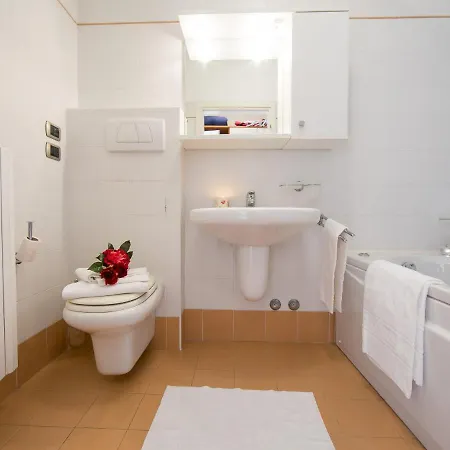 Modern Furnished With A Nice Terrace Lejlighed Porlezza